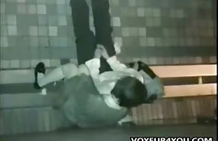 XXX Usunięcie ostre darmowe filmy porno członka u profesjonalnego faceta, który zerwał ładną imprezę