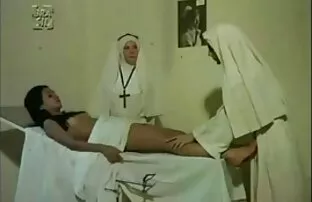 XXX Podwójny fisting pod ostre rzniecie darmowe prysznicem
