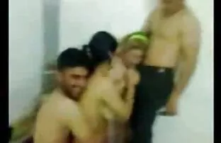 XXX Czarne złoto bardzo ostry sex za darmo