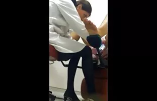 XXX Ten człowiek darmowe ostre rzniecie był kutasem kilka razy