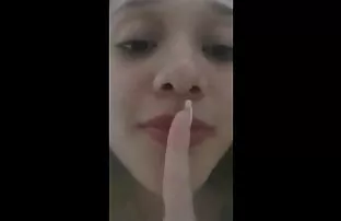 XXX Mama znalazła męski filmy porno darmowe ostre pokój, który zmieściłby się w sypialni.